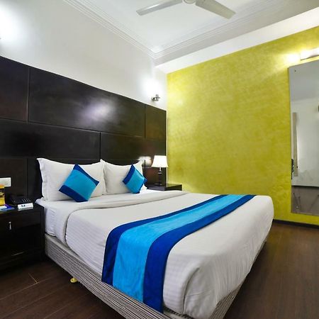 Hotel Mint Casa New Delhi Exteriör bild