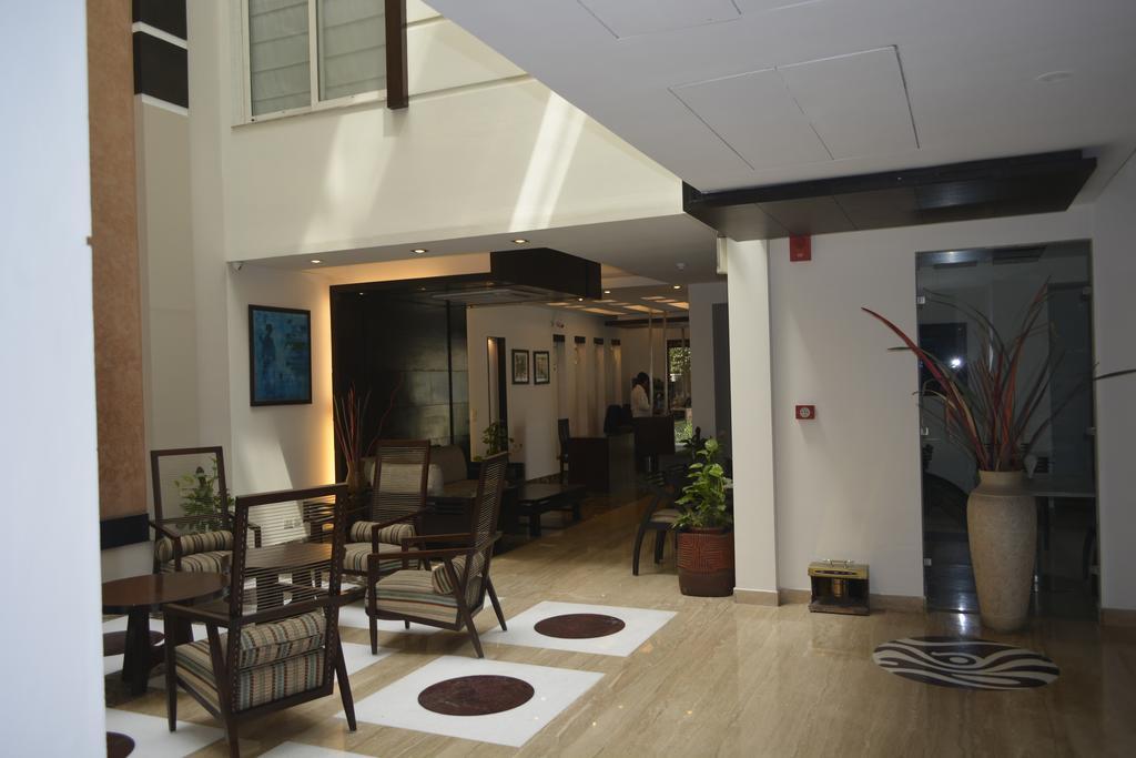 Hotel Mint Casa New Delhi Exteriör bild