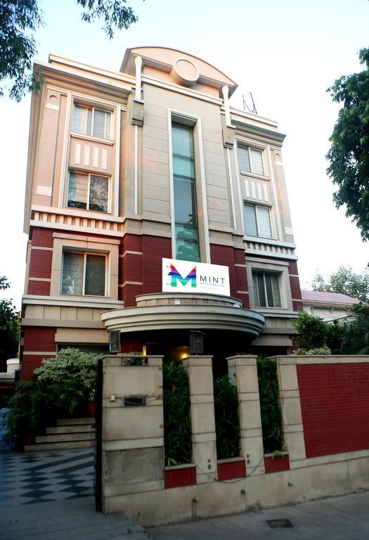 Hotel Mint Casa New Delhi Exteriör bild