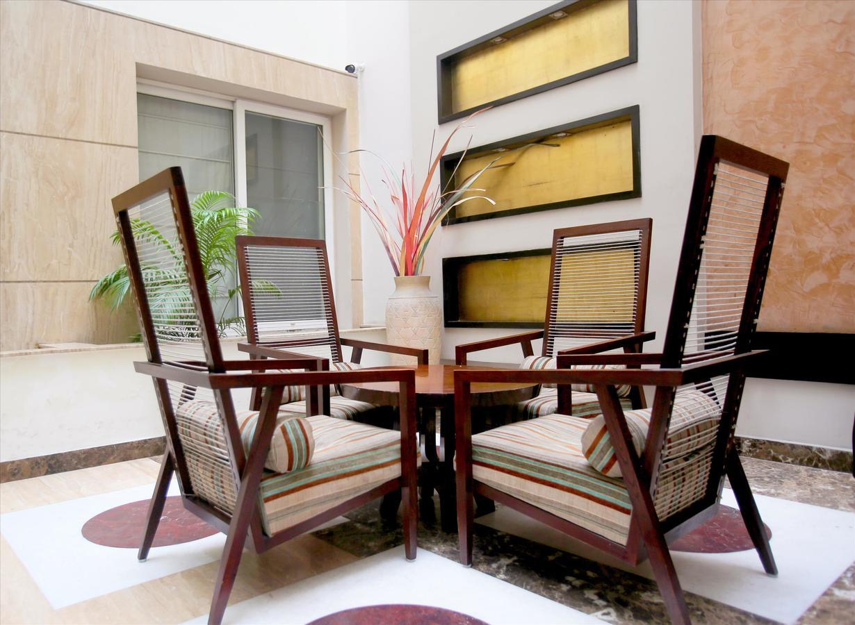 Hotel Mint Casa New Delhi Exteriör bild