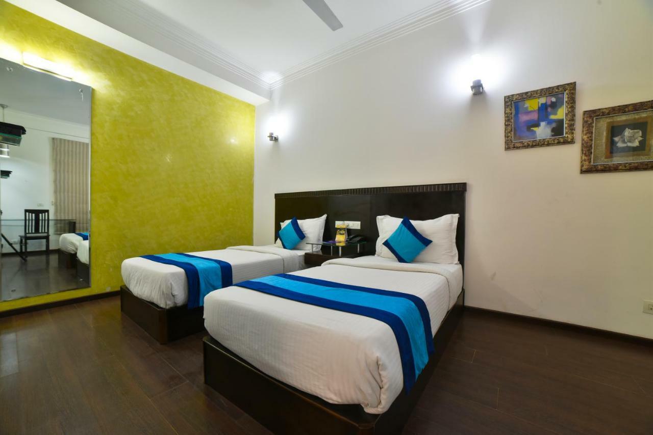 Hotel Mint Casa New Delhi Exteriör bild