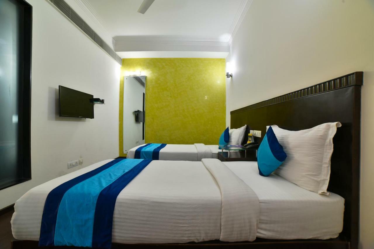 Hotel Mint Casa New Delhi Exteriör bild